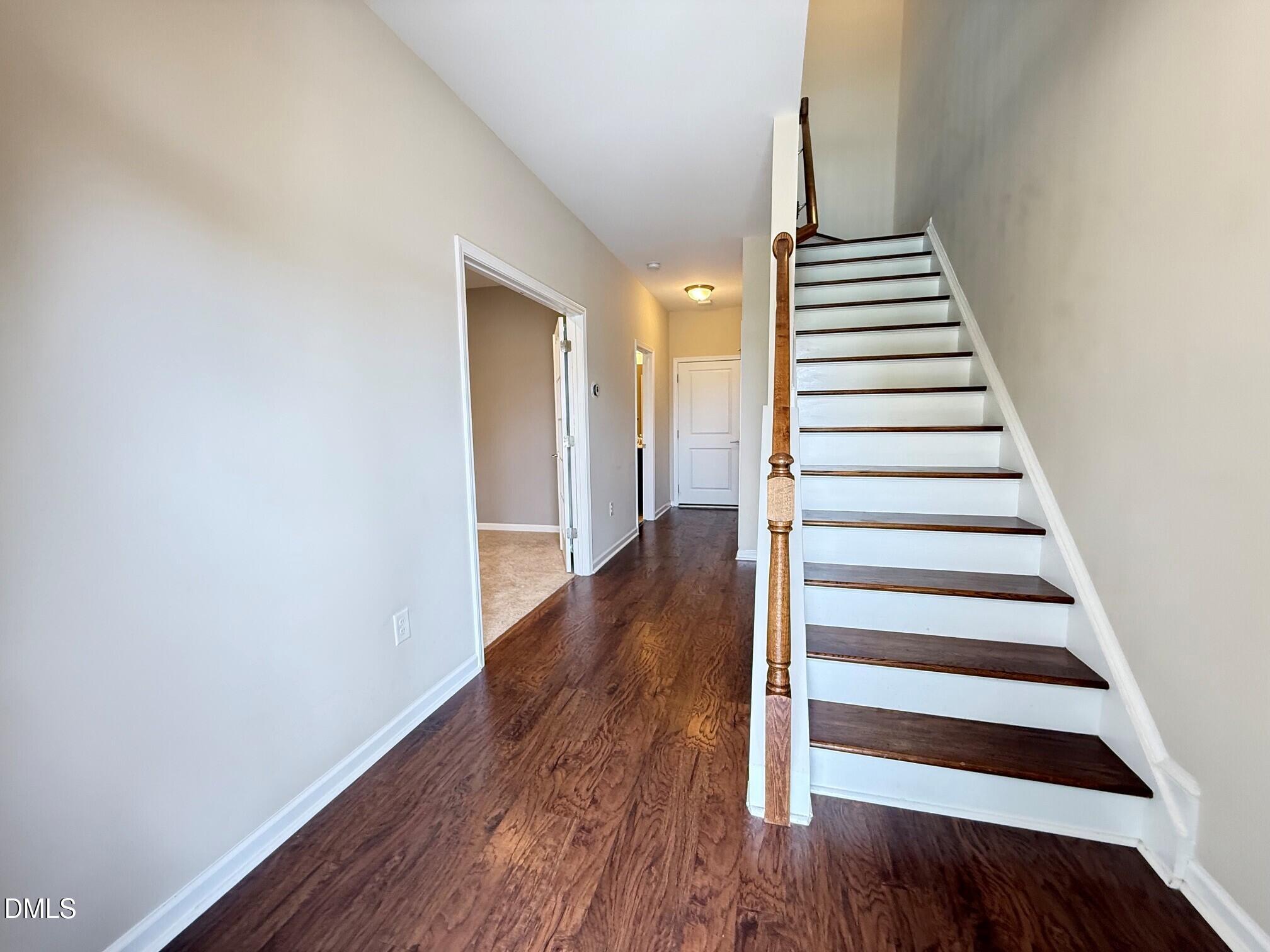 537 Austin View Boulevard