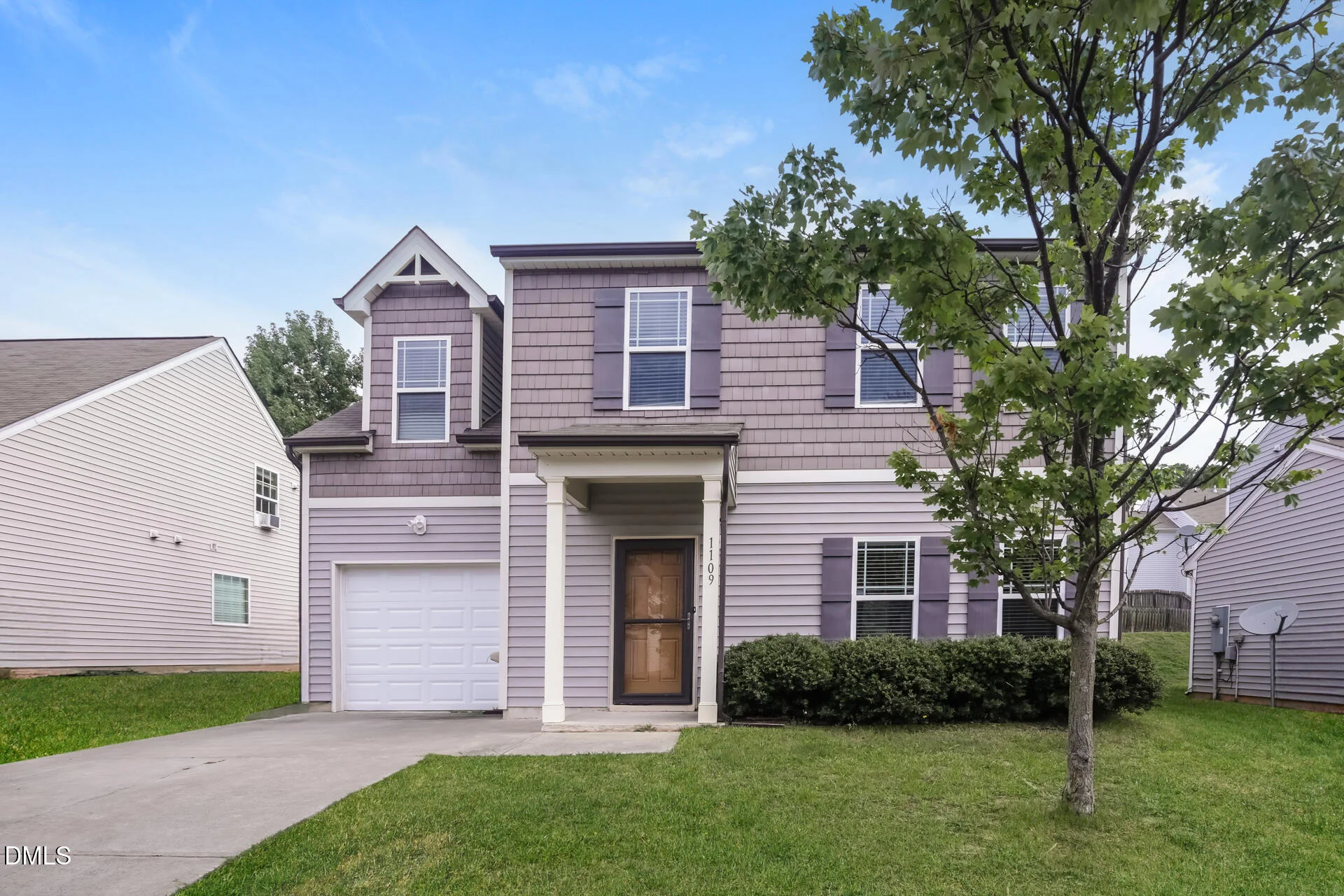 1109 Early Rise Street