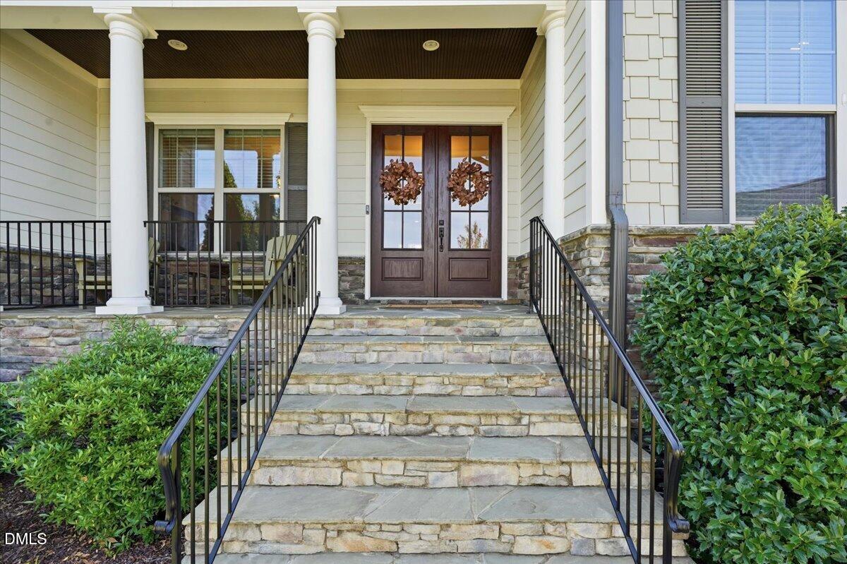 416 Whispering Hills Court