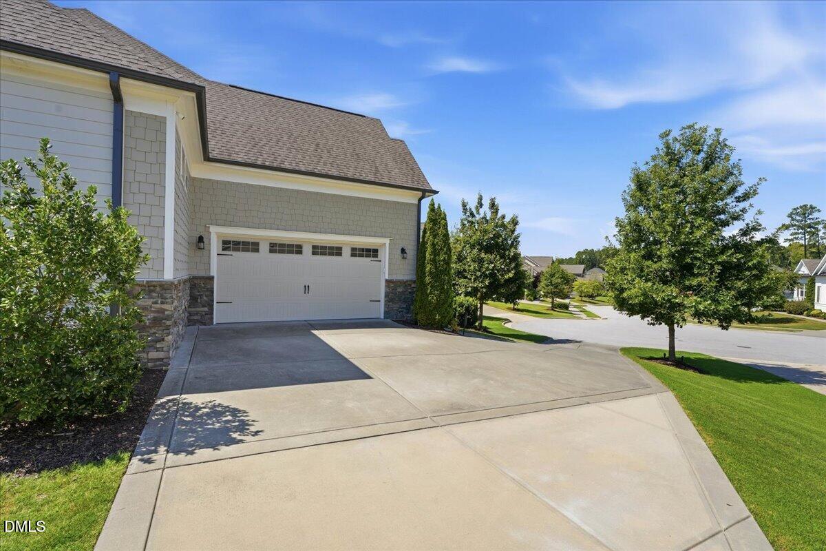 416 Whispering Hills Court