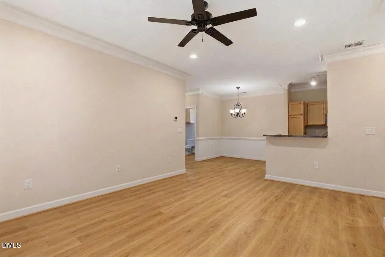 1301 Durlain Drive Unit 208