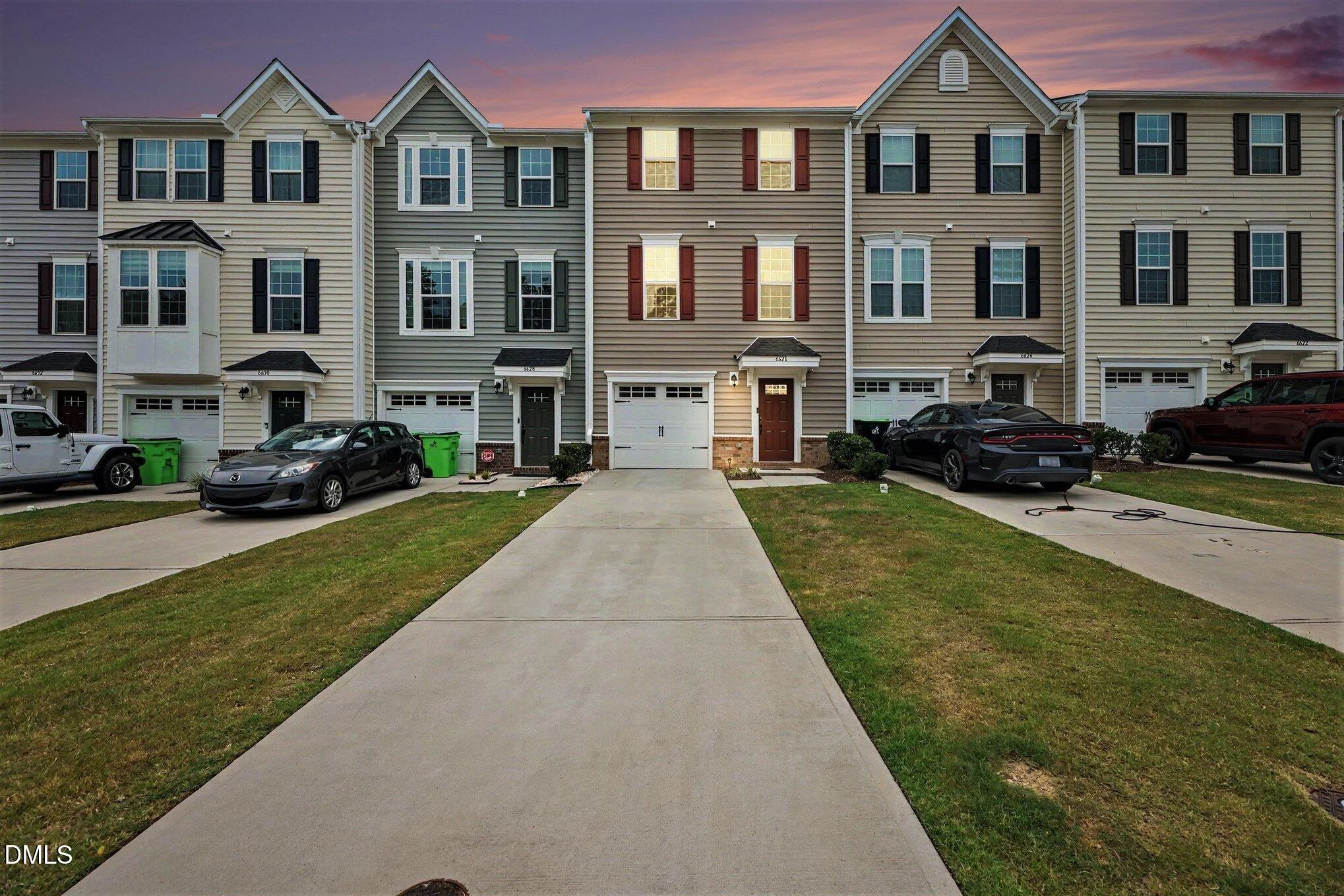 6626 Pathfinder Way