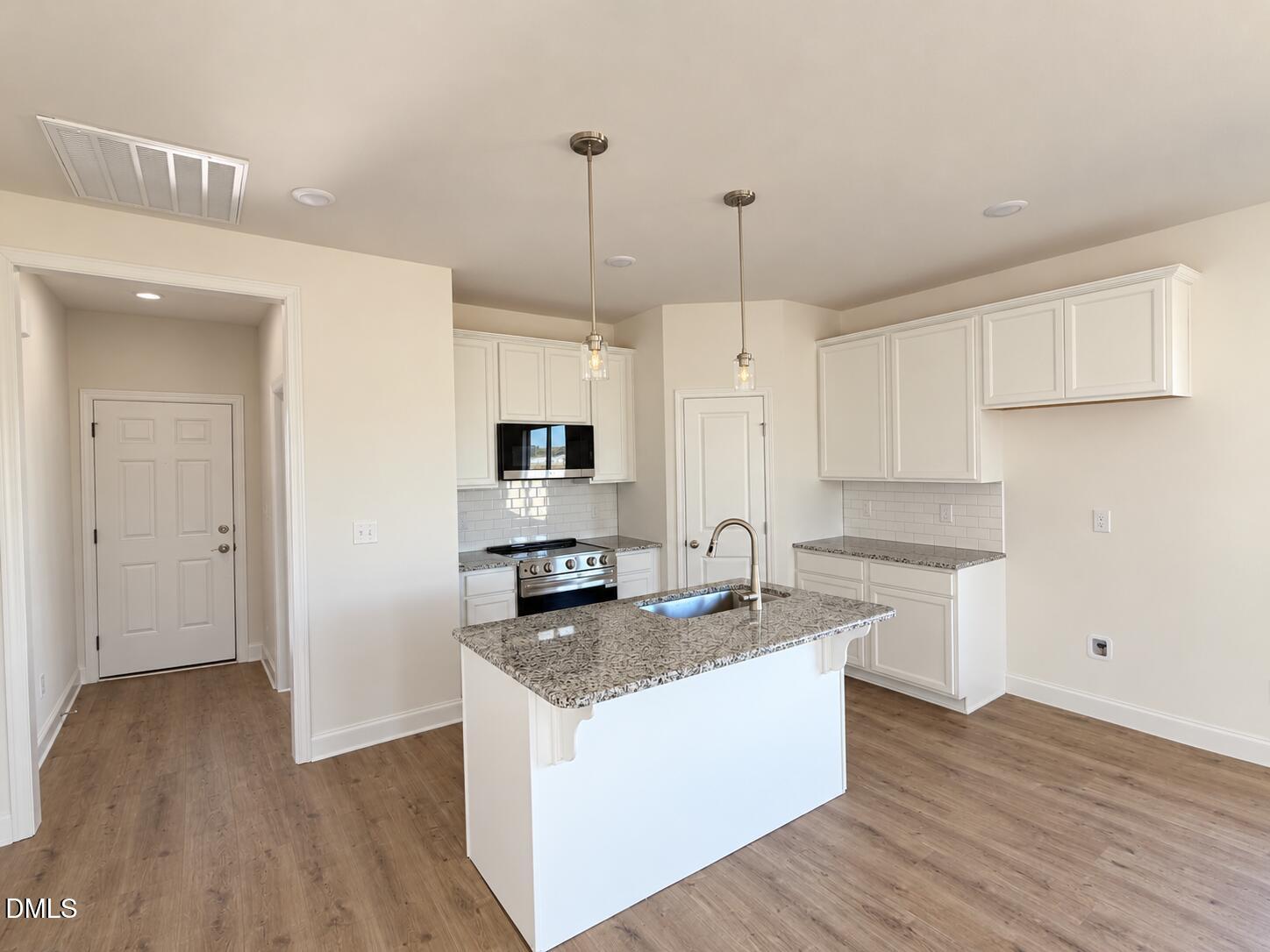 121 Longfield Court