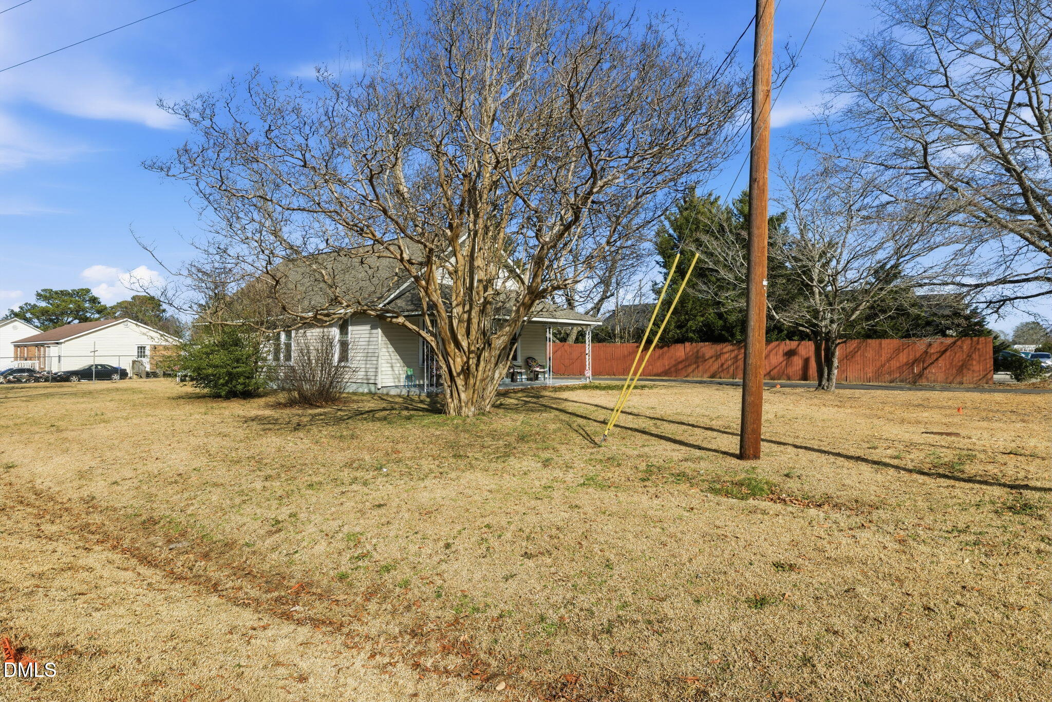 658 W Church Street