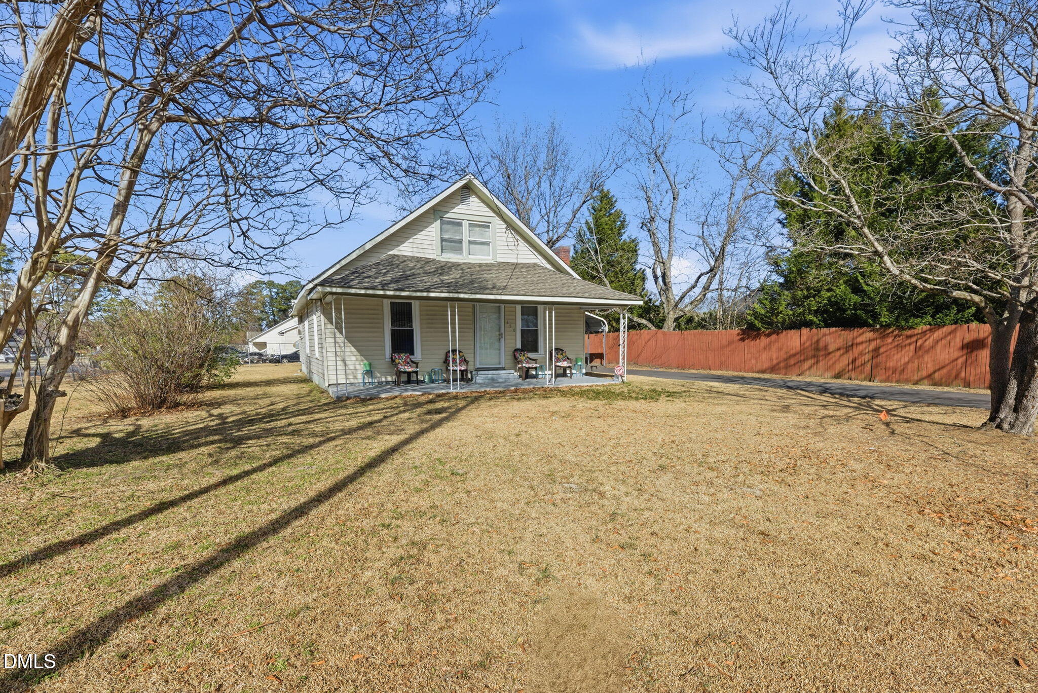 658 W Church Street