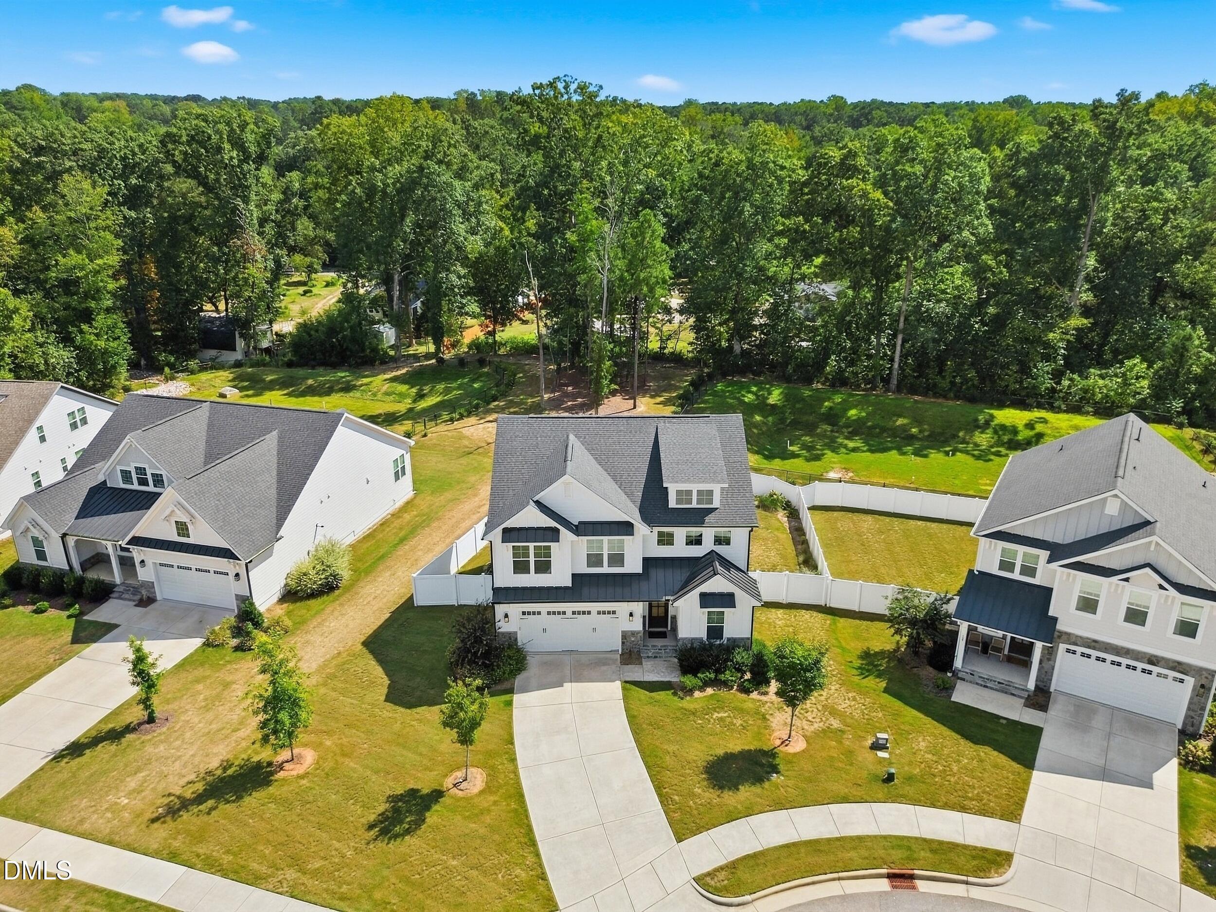 151 Dunloe Lp