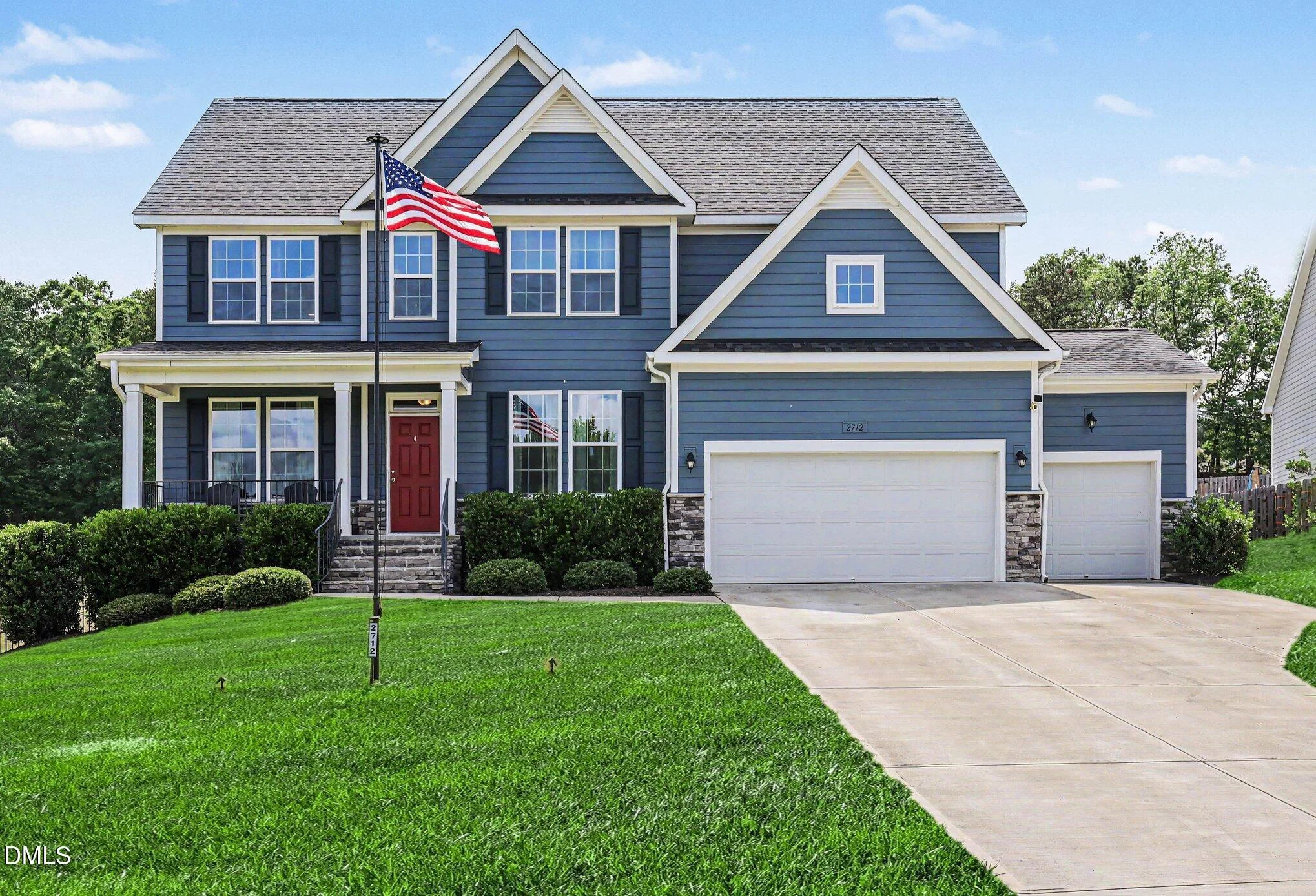 2712 Oxford Bluff Drive