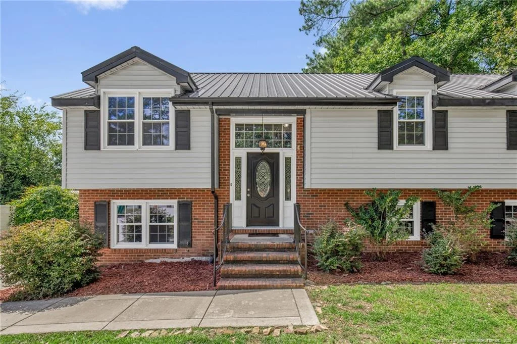 3614 Lakeshore Drive