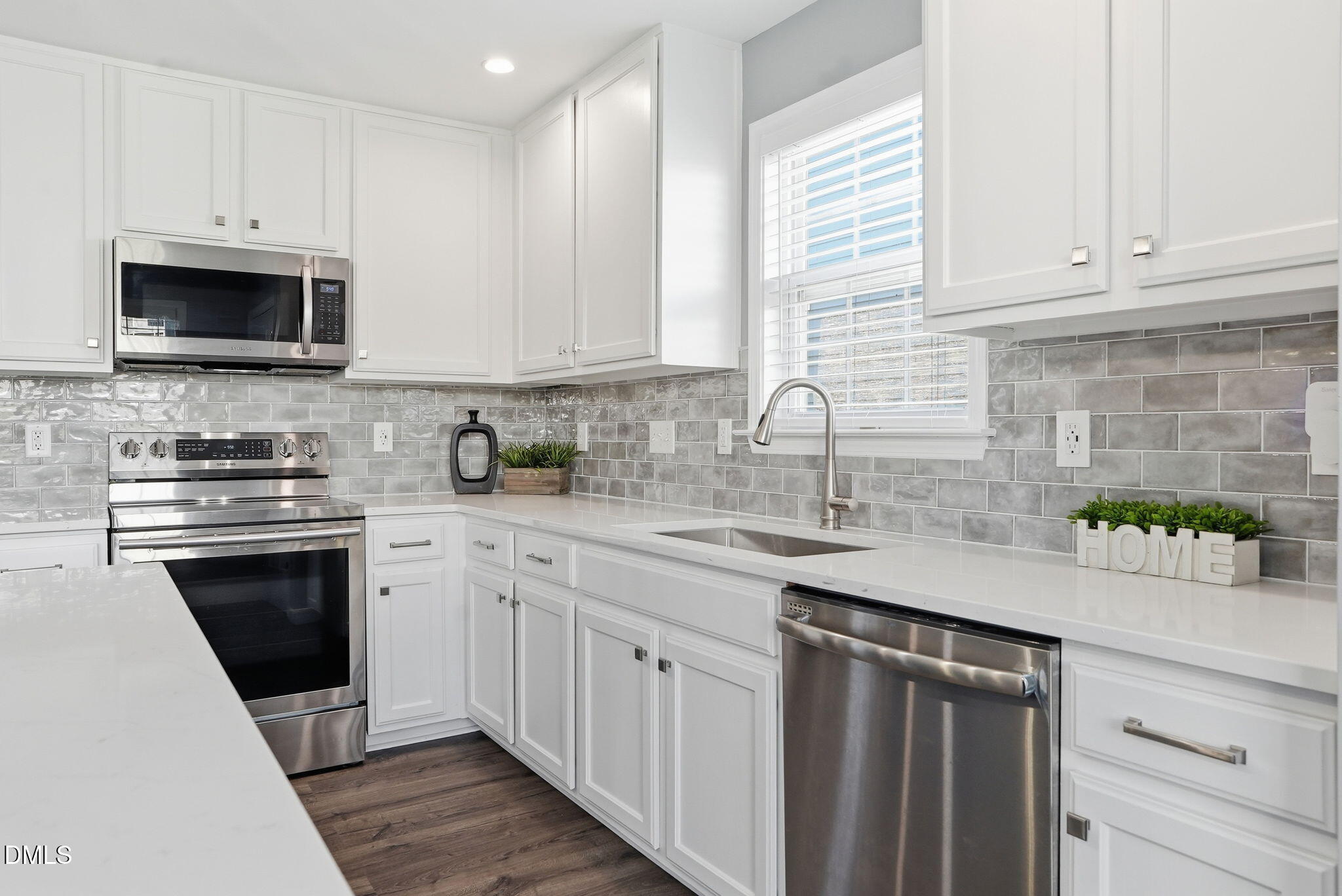 1406 Pleasant Garden Lane