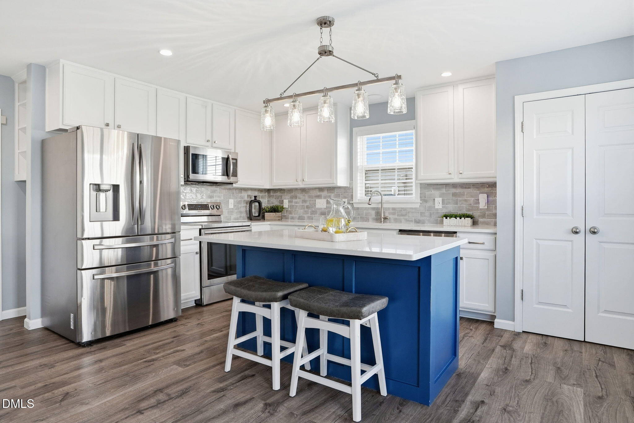 1406 Pleasant Garden Lane