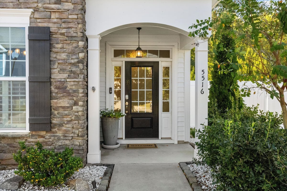 5516 Granite Bluff Court