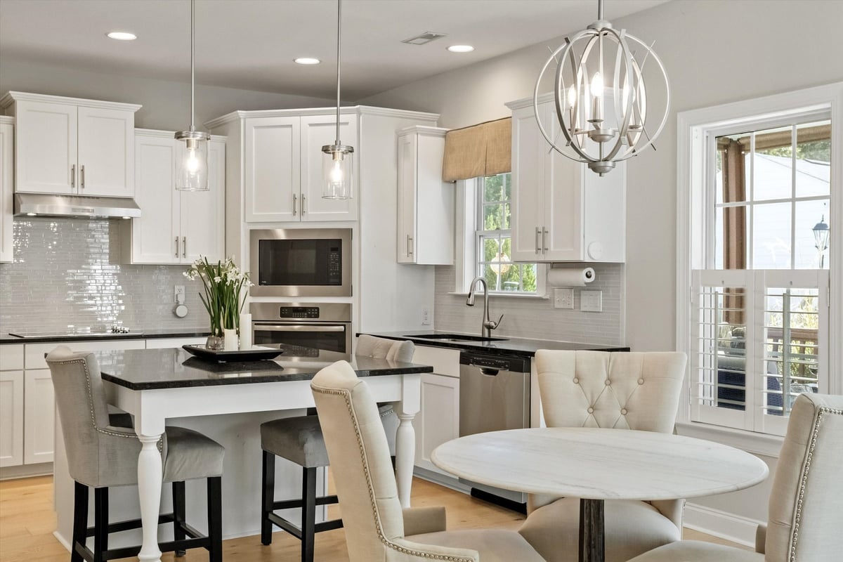 5516 Granite Bluff Court