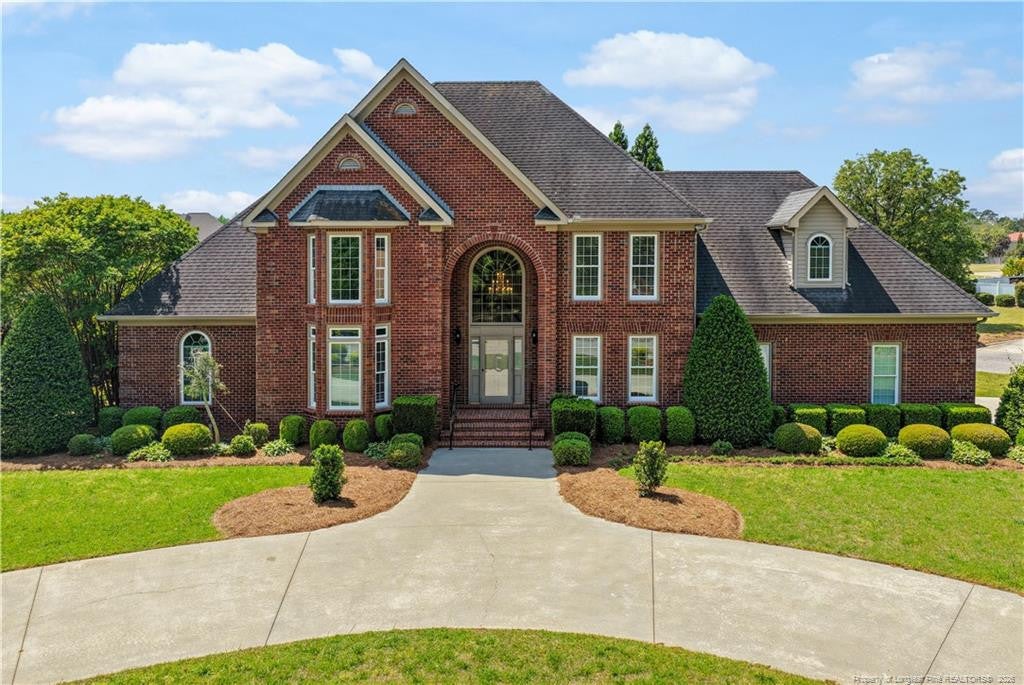101 Kingsway Drive