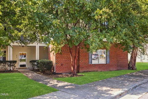 Photo of 1014 Linen Drive, Morrisville, NC 27560 (MLS # 10192872)