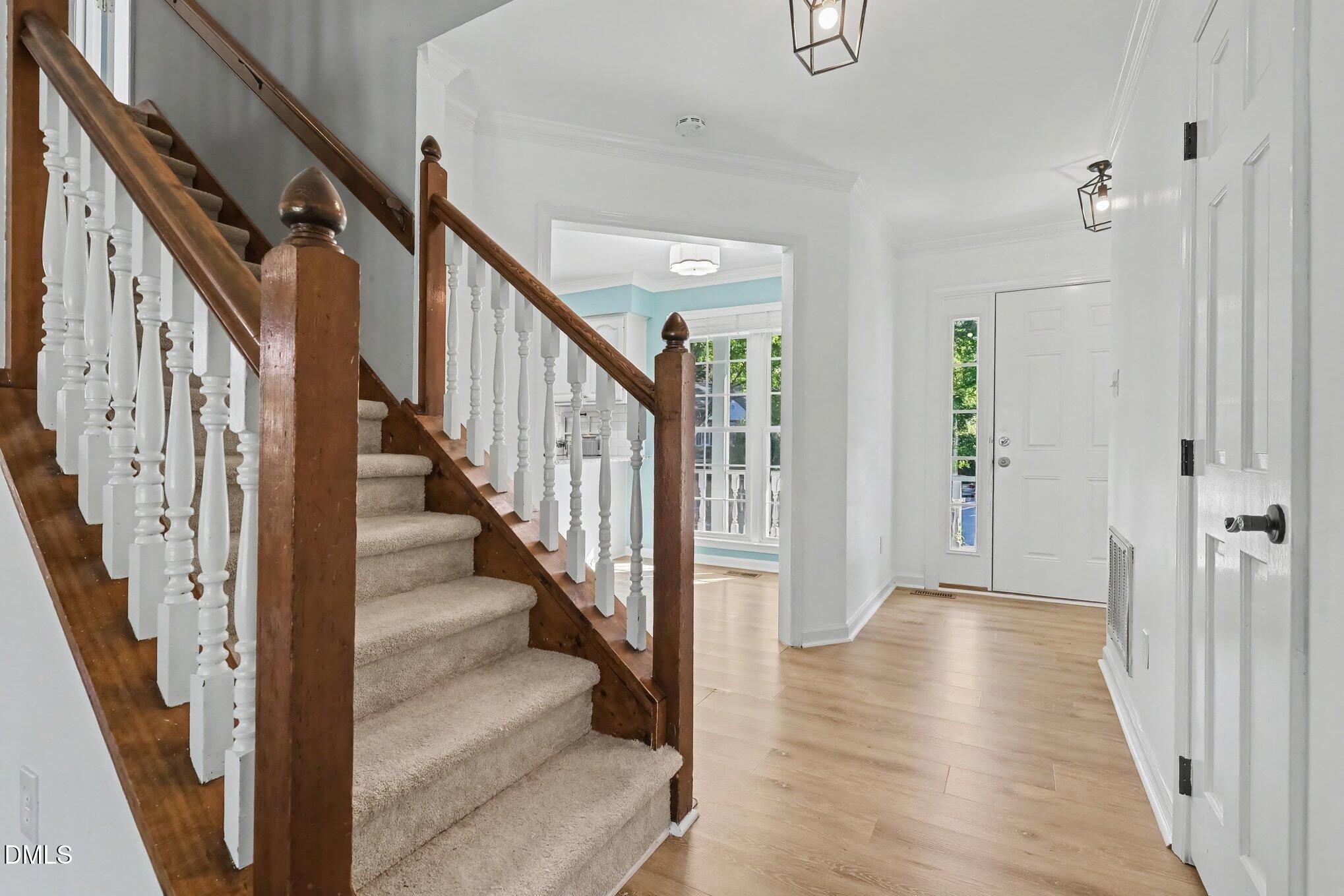 6105 Larkdale Court