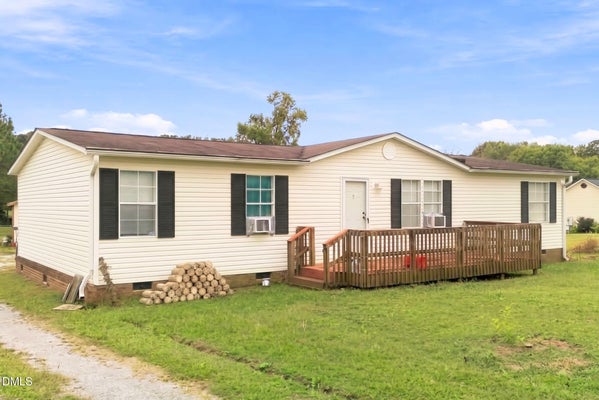 175 SUN OAKS CT, BENSON, NC 27504 - Image 3bfefa5e730ba5d4f9f3033648083ed3/2029211616
