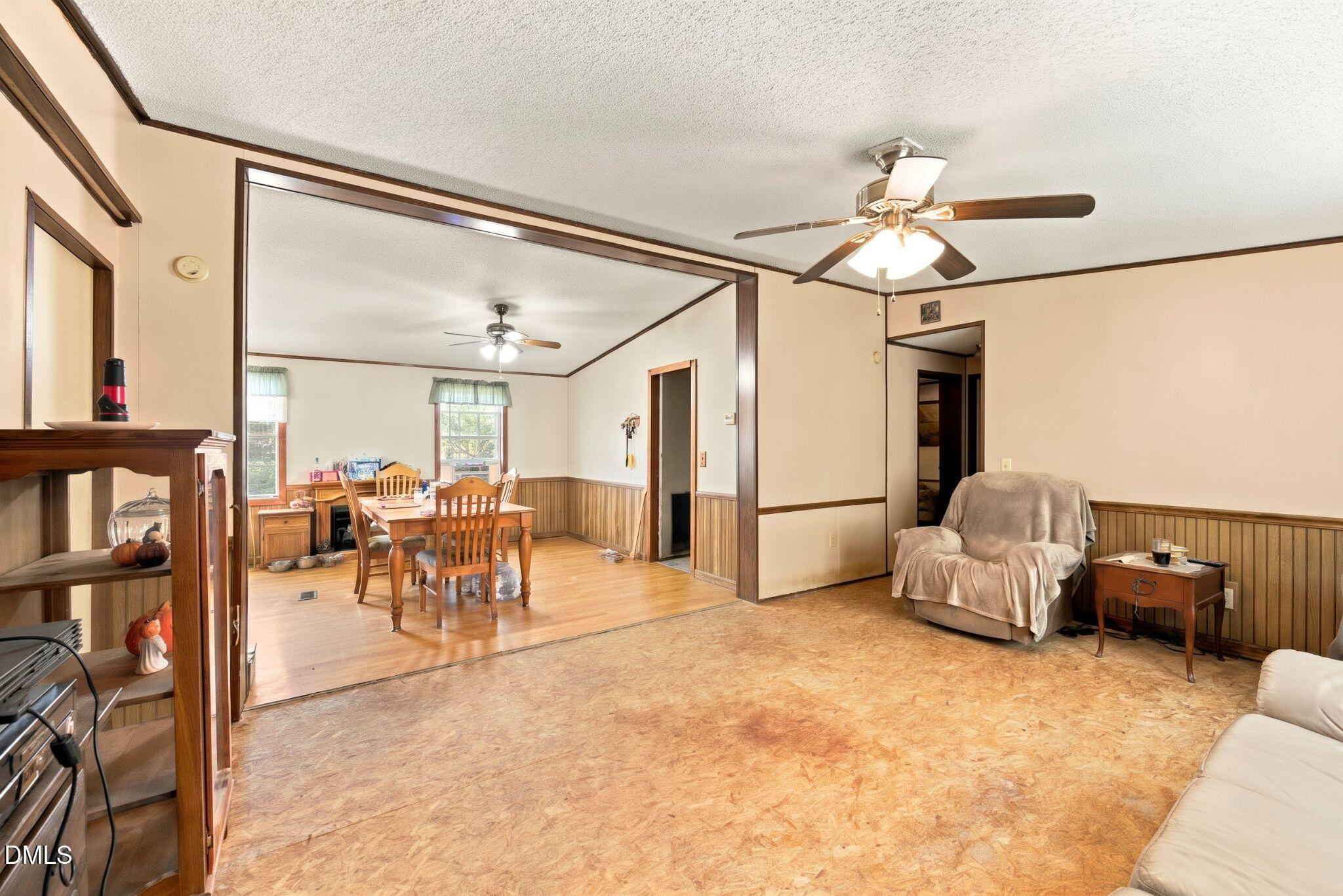 175 Sun Oaks Court