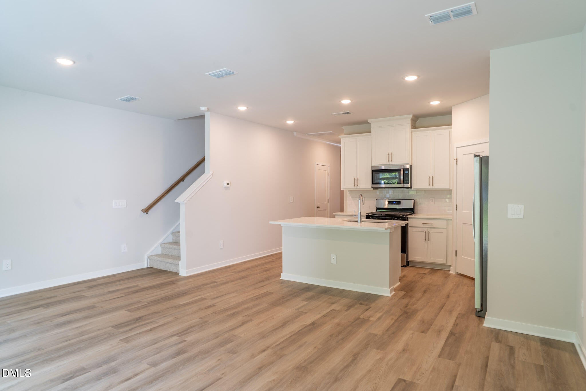 803 Strm Vw Court