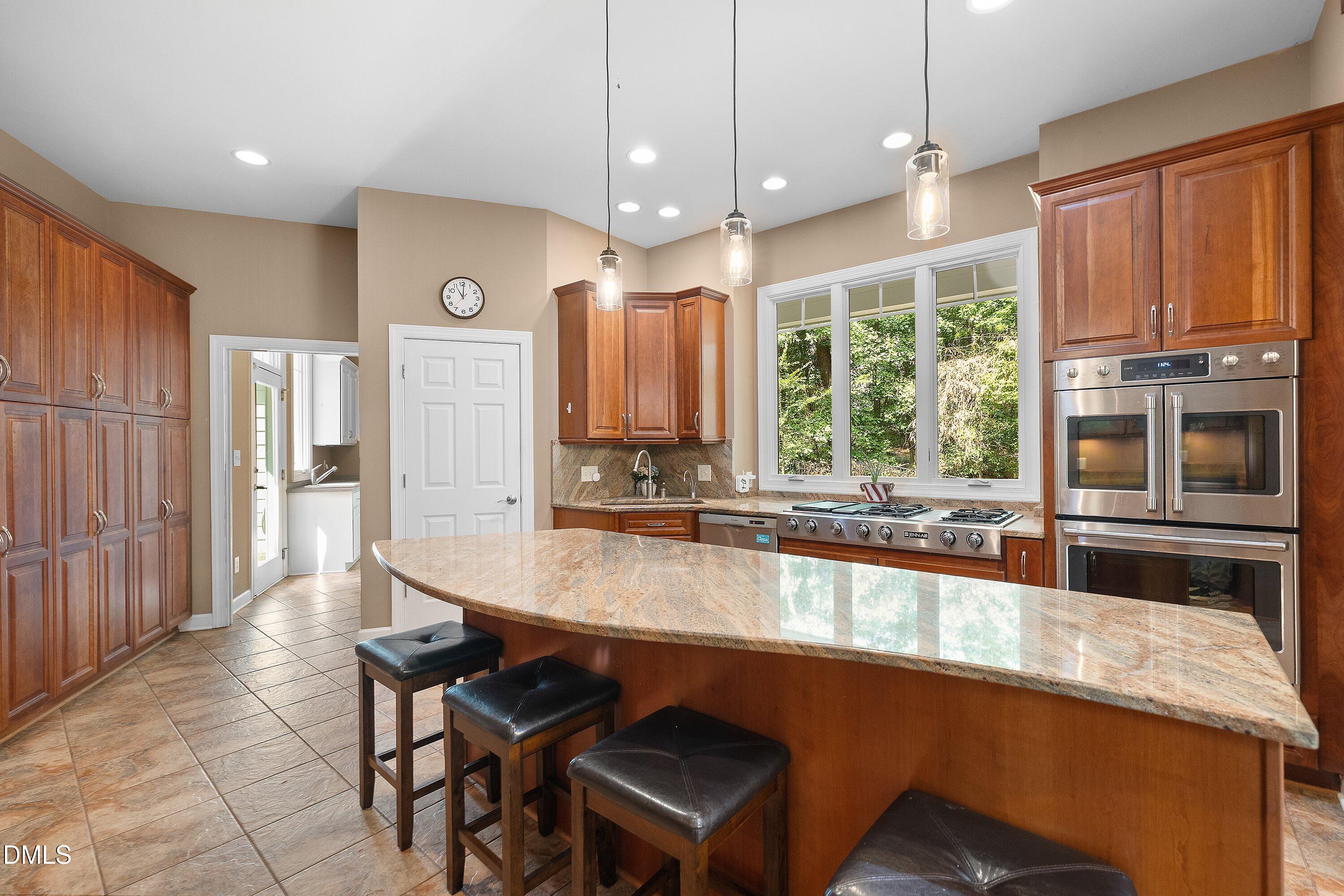 184 Weaver Trail