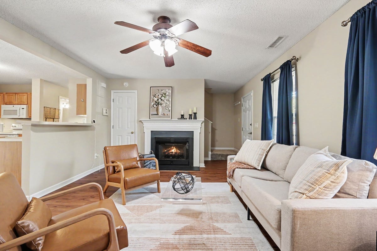 402 Feldspar Way