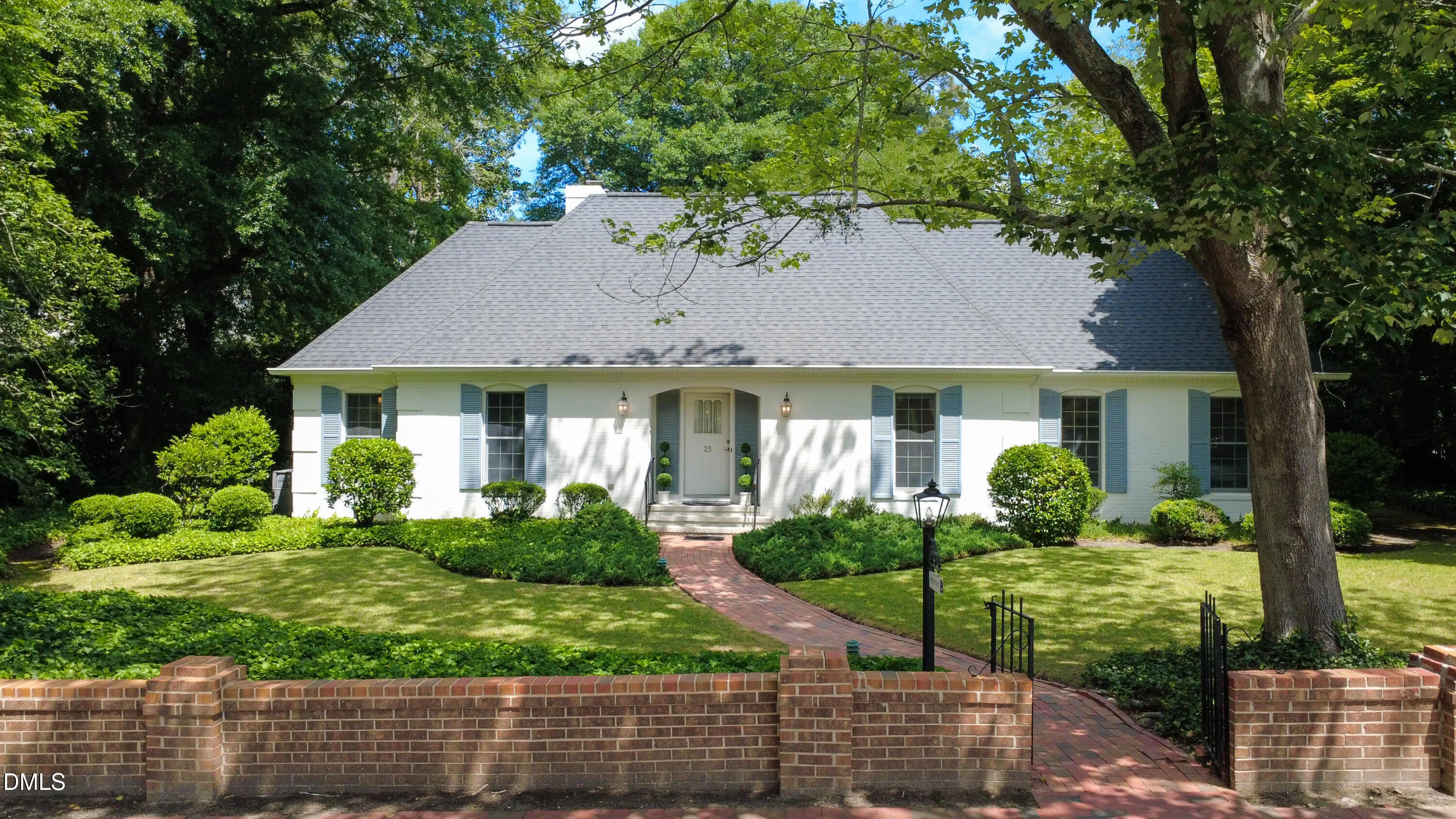 25 Magnolia Road