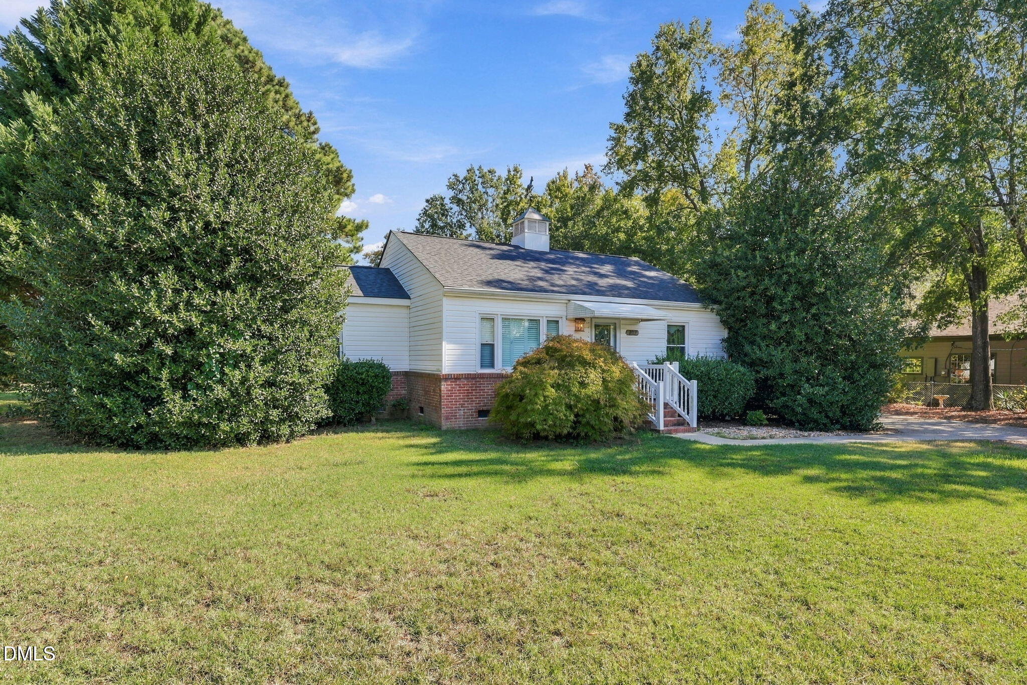 717 Tingen Road