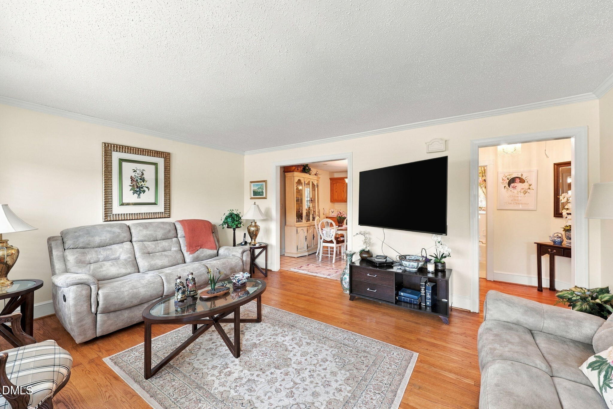 717 Tingen Road
