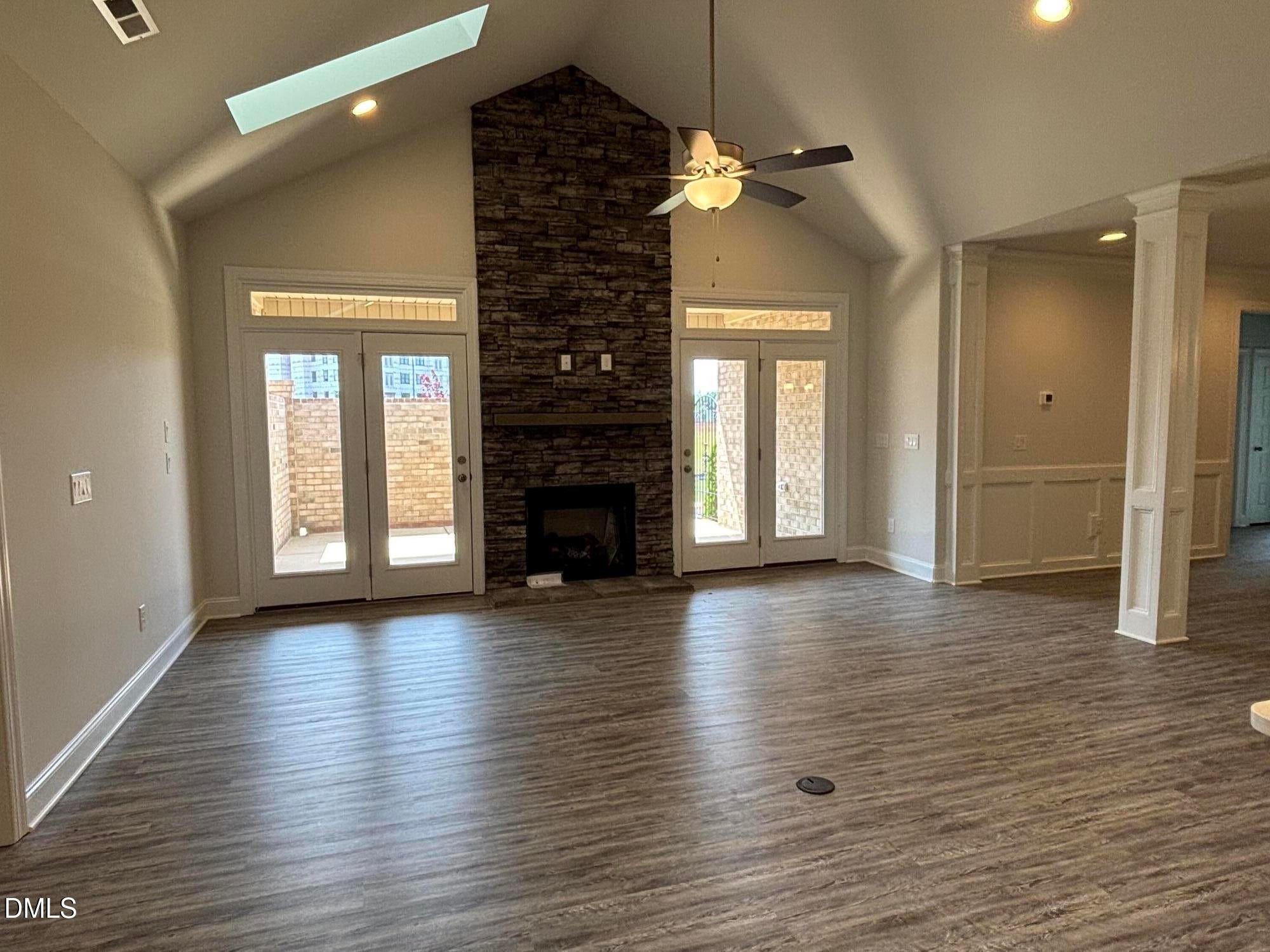 1041 Bonanza Lane 37
