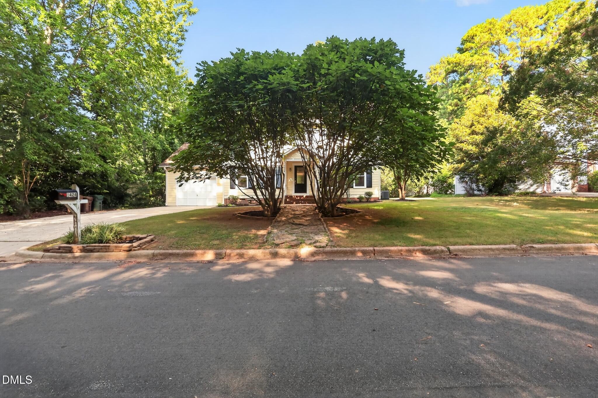 1424 Laughridge Drive