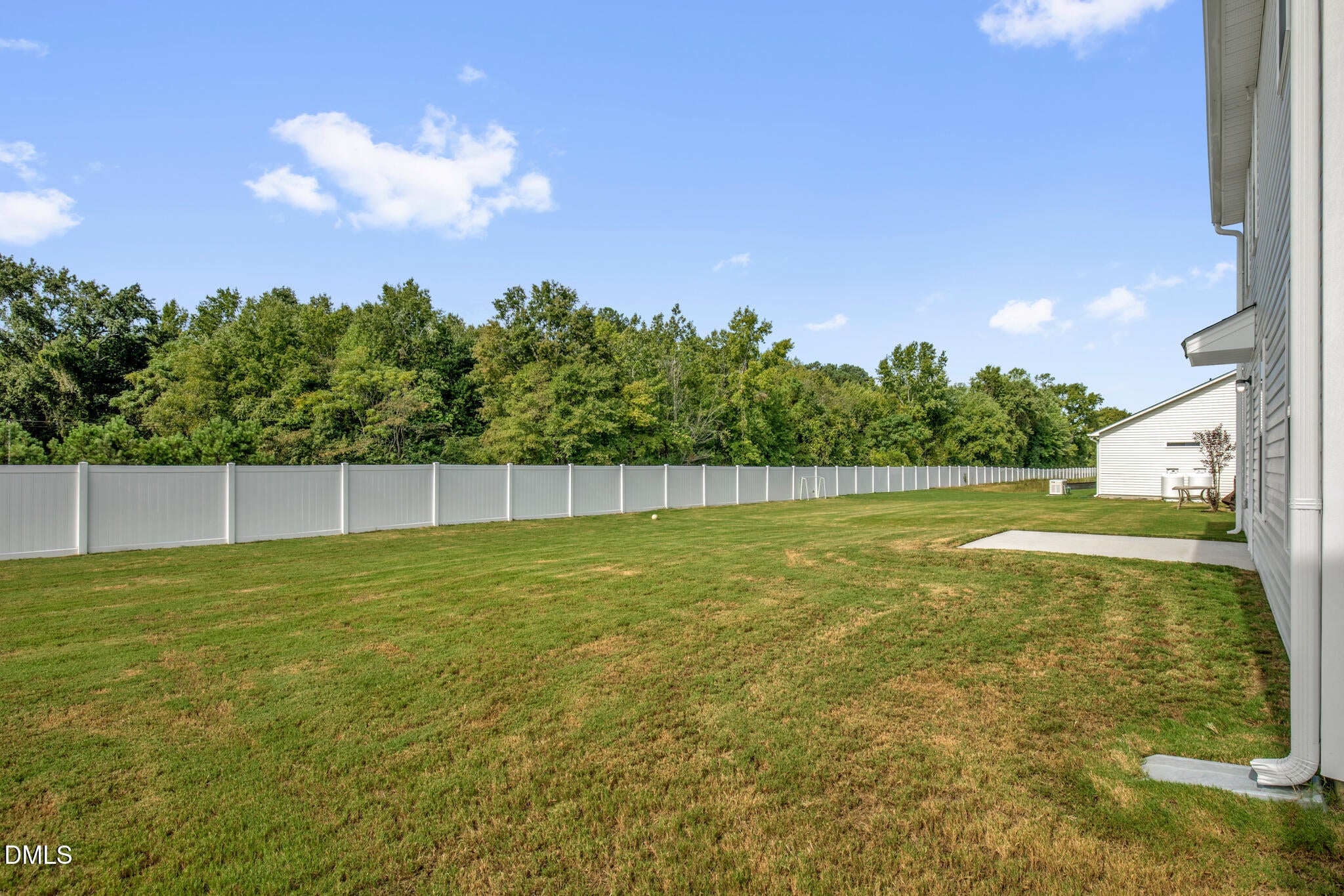 25 W Emily Gardens Drive