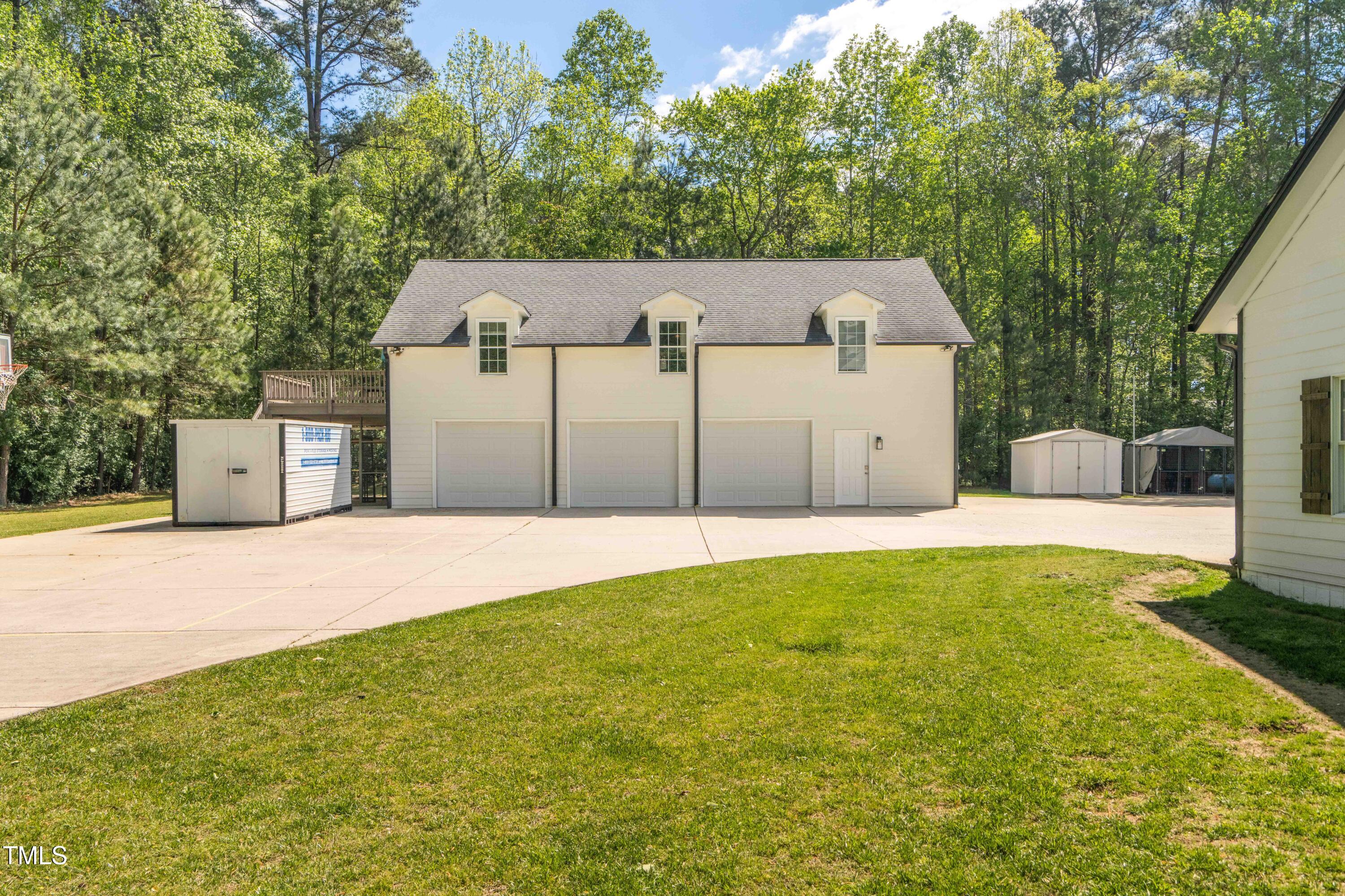 3010 Blueberry Lane
