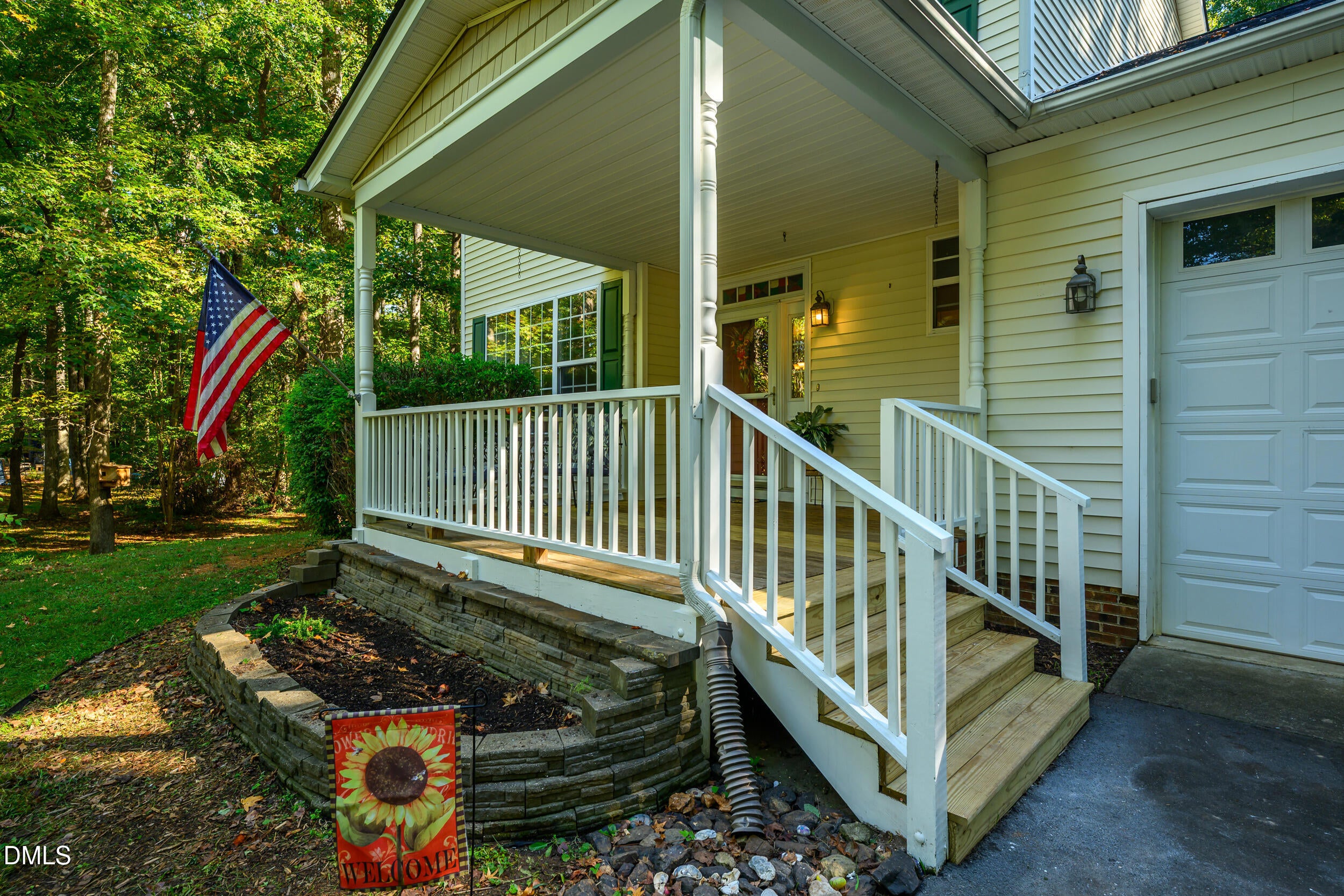 2026 Thoroughbred Lane
