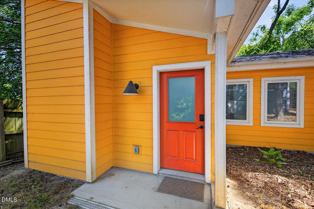 Photo of 408 Gray Avenue, Durham, NC 27701 (MLS # 10192016)