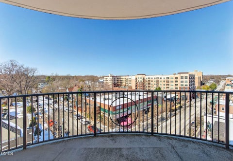 Photo for 222 Glenwood Avenue 605