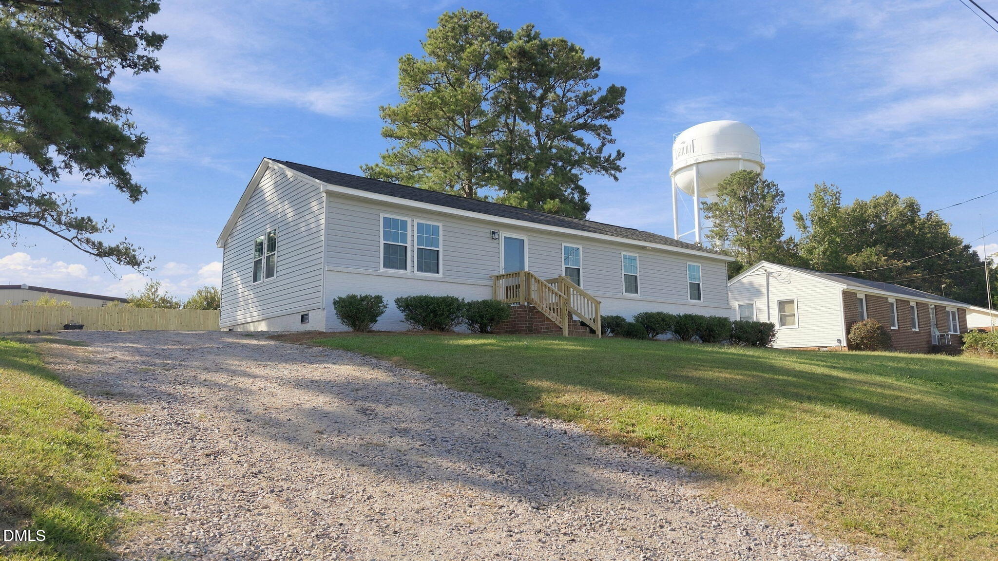 610 Lakeview Drive