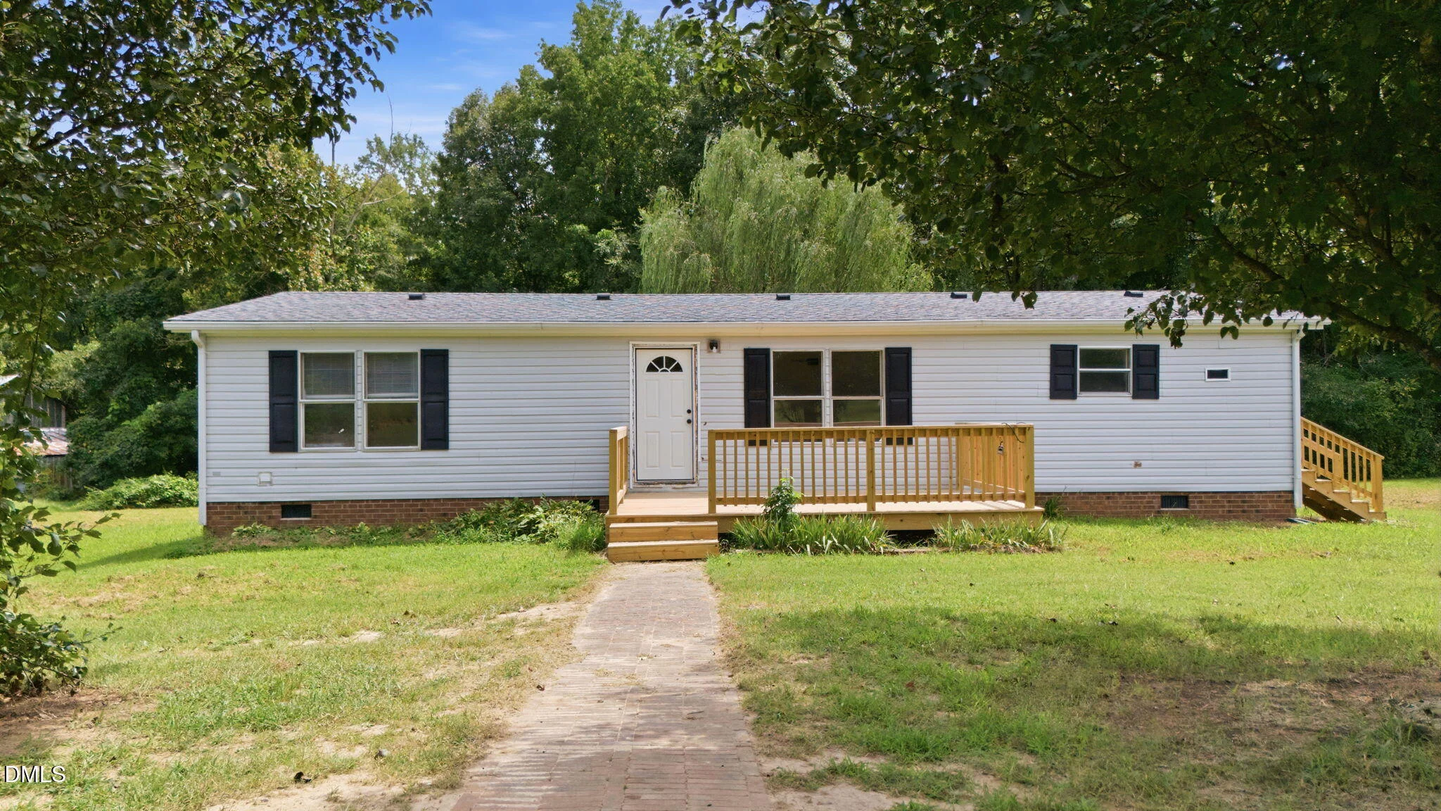 544 Dickey Dr