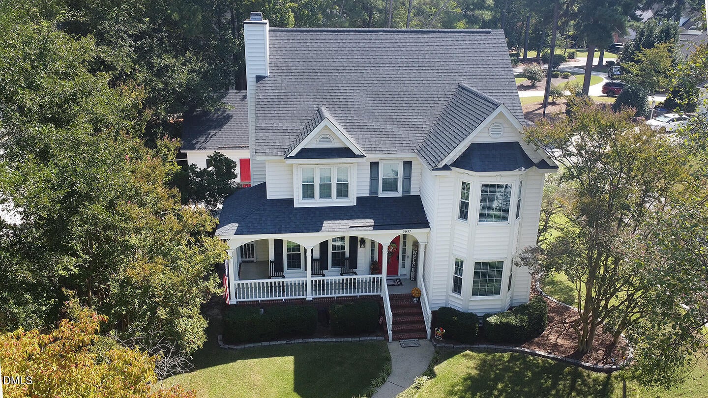 3057 Woods Walk Way