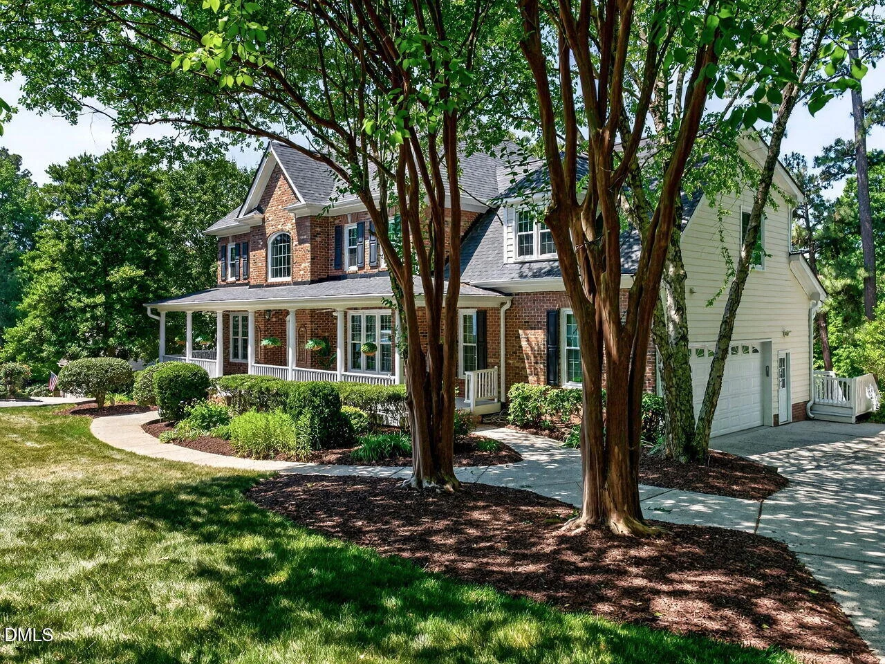6101 Westglen Drive