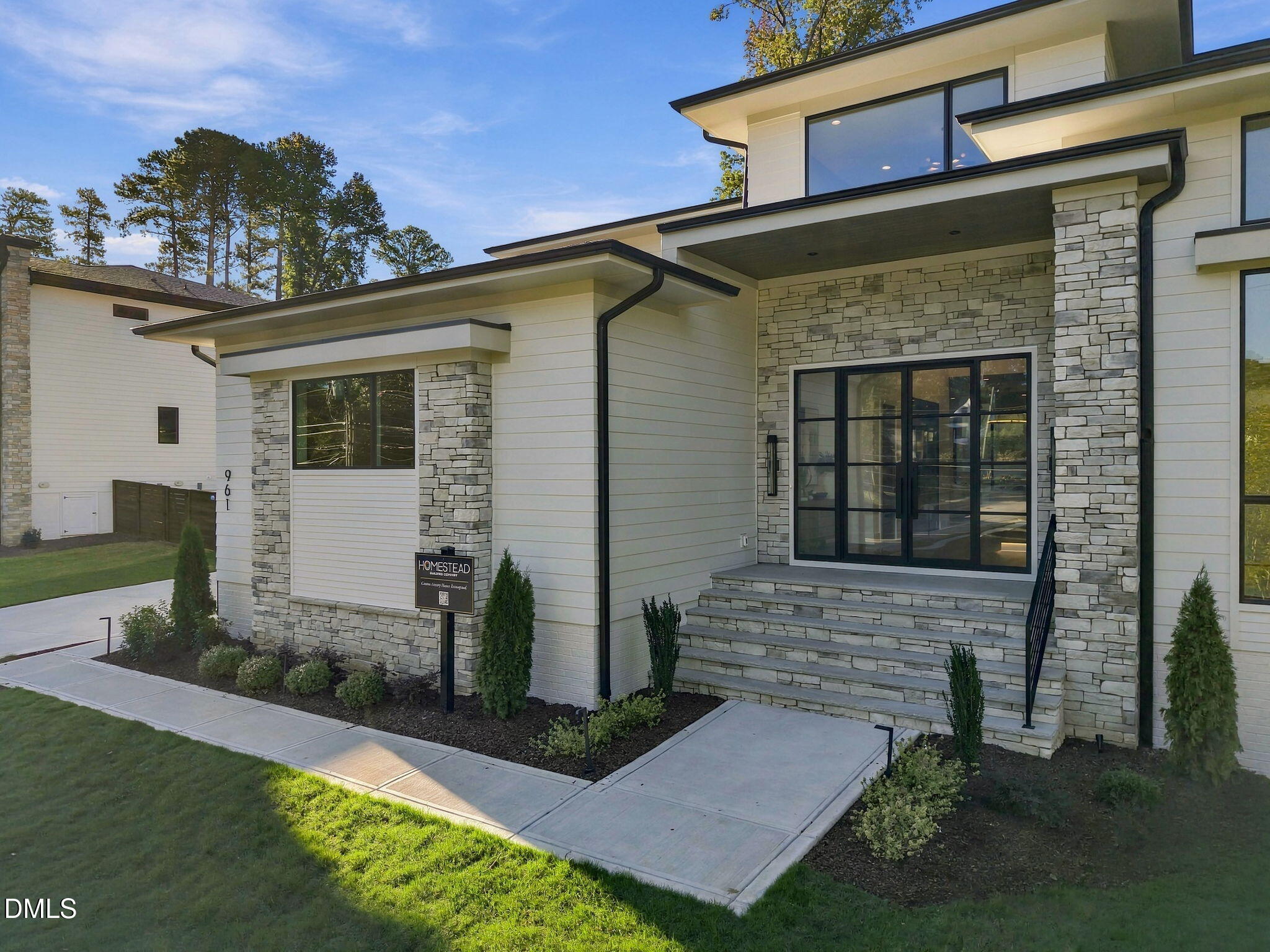 961 Wimbleton Drive