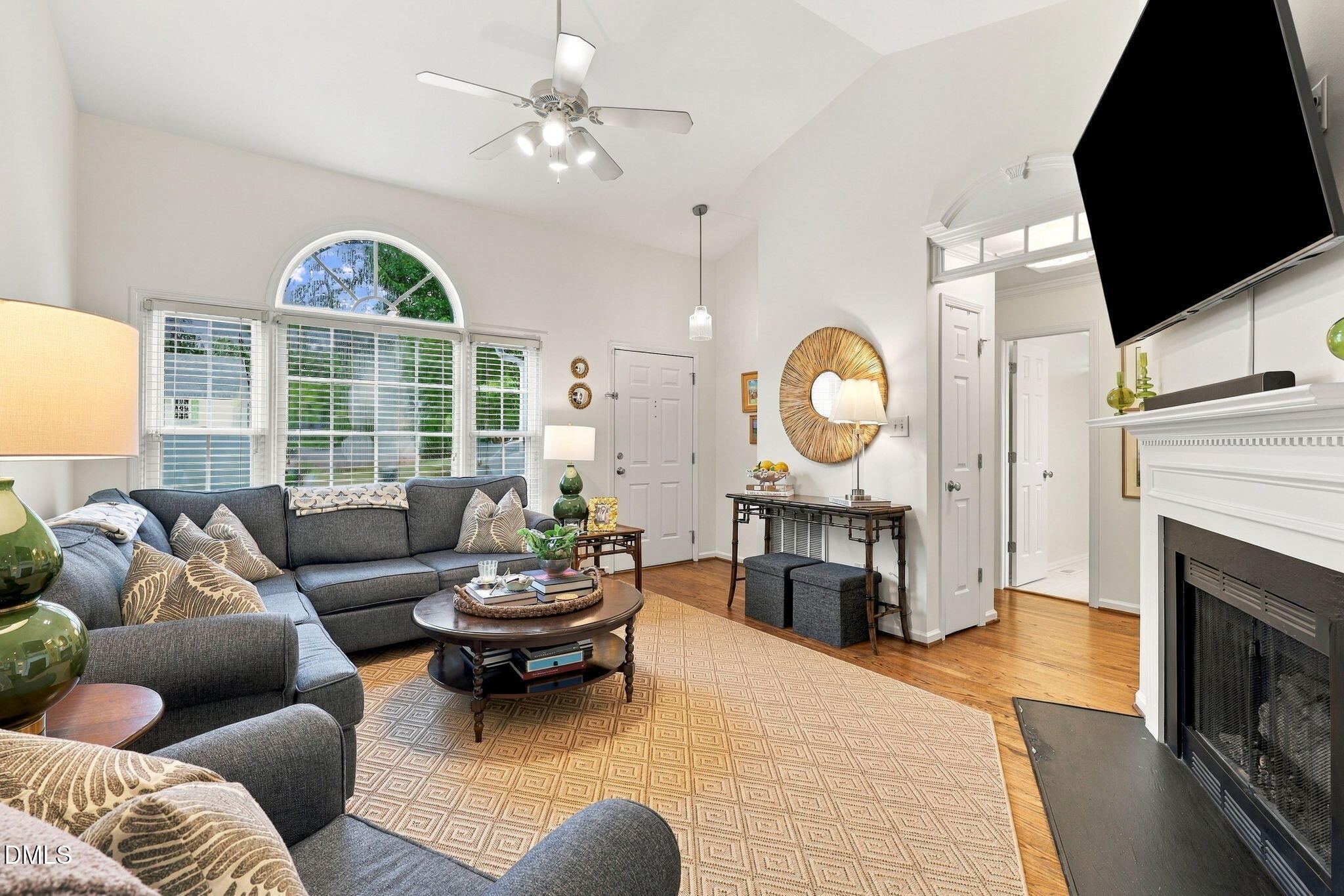 5916 Royal Coach Court