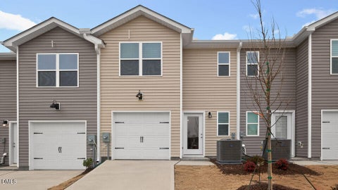 Photo for 21 Rusling Leaf Drive