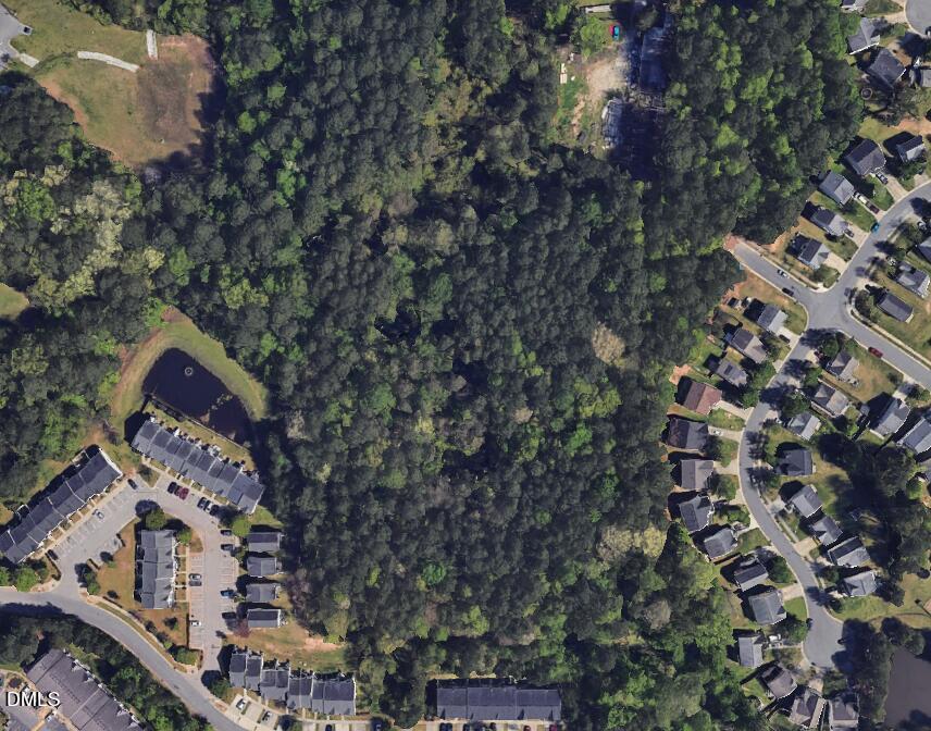 907 Lynn Road