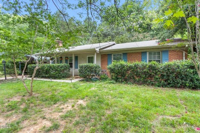 5207 Fieldbrook Drive Greensboro NC 27455