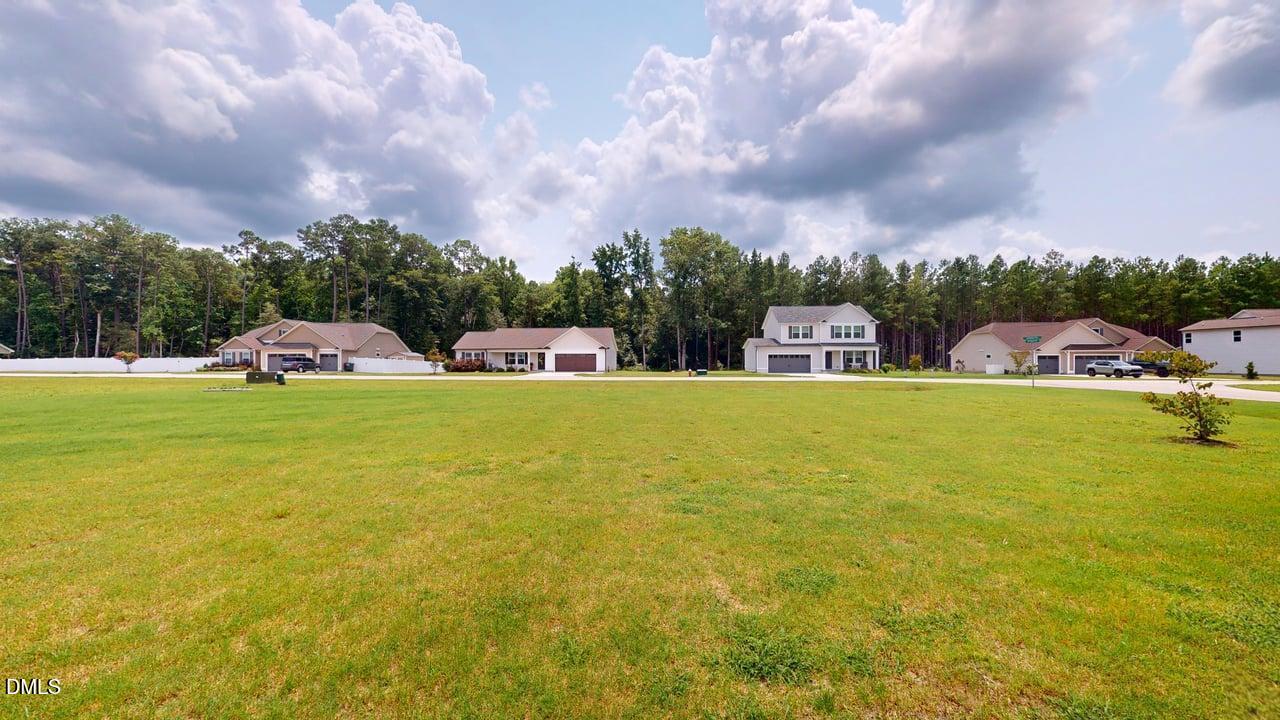 41 River Banks Drive