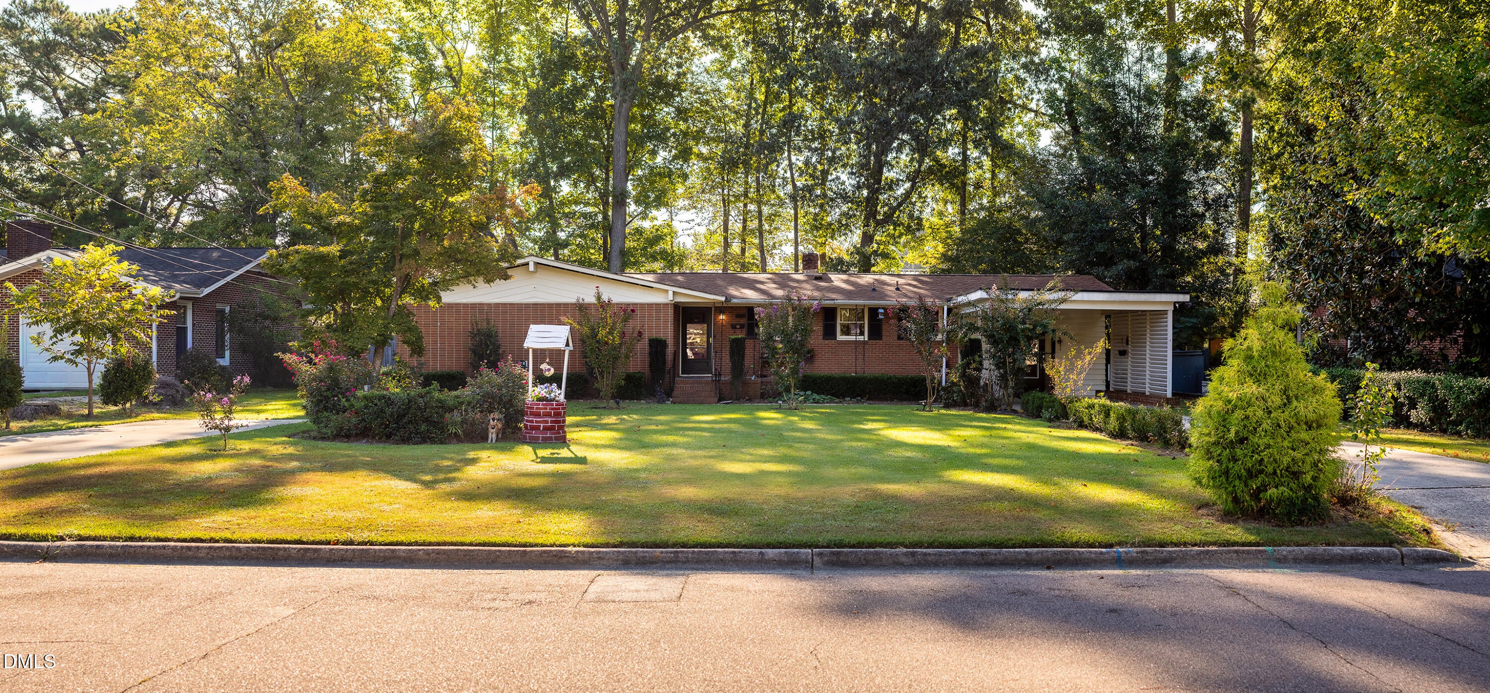 1007 S Crescent Drive