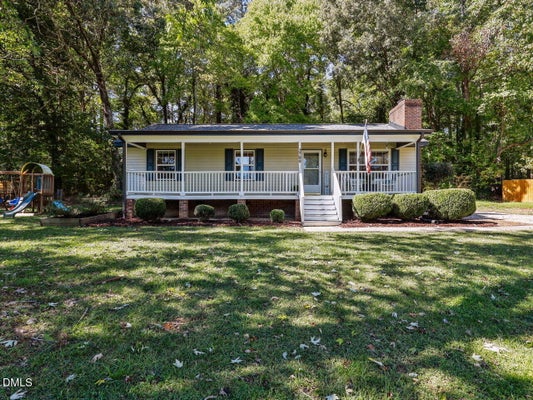 2700 BRANTLEY DR, APEX, NC 27539 - Image 42405b6f697baf2a09674088786d01db/4271452884