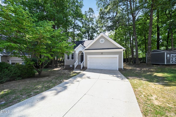 4732 COOKSBURY CT, RALEIGH, NC 27604 - Image 424d2dbc21dae3d8be688a2e4fee12bf/2565298503