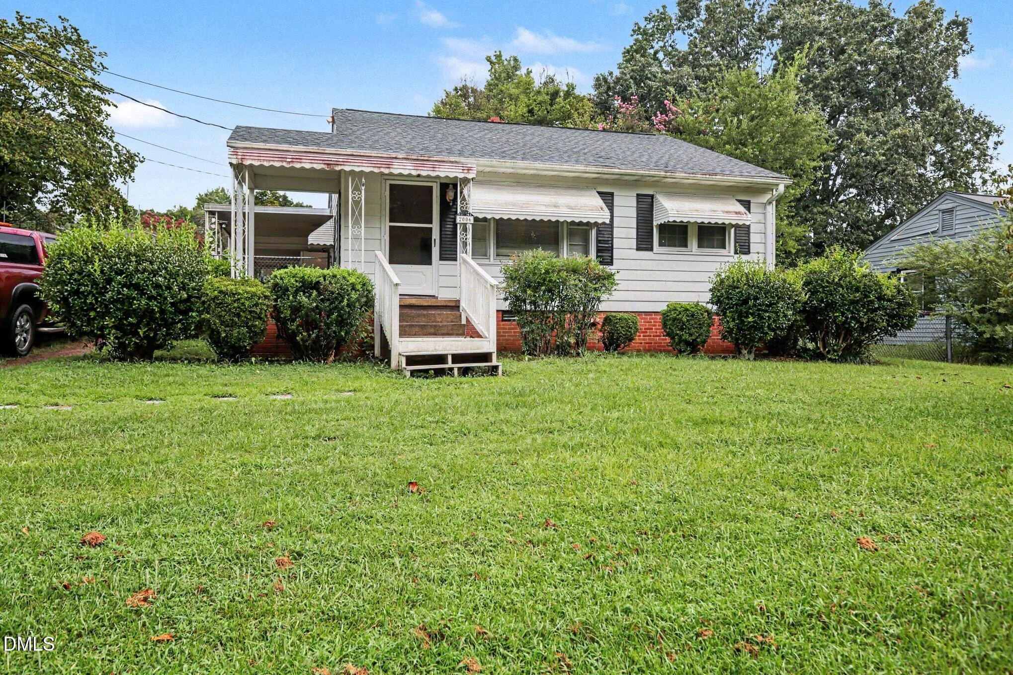 2006 N Ashland Drive
