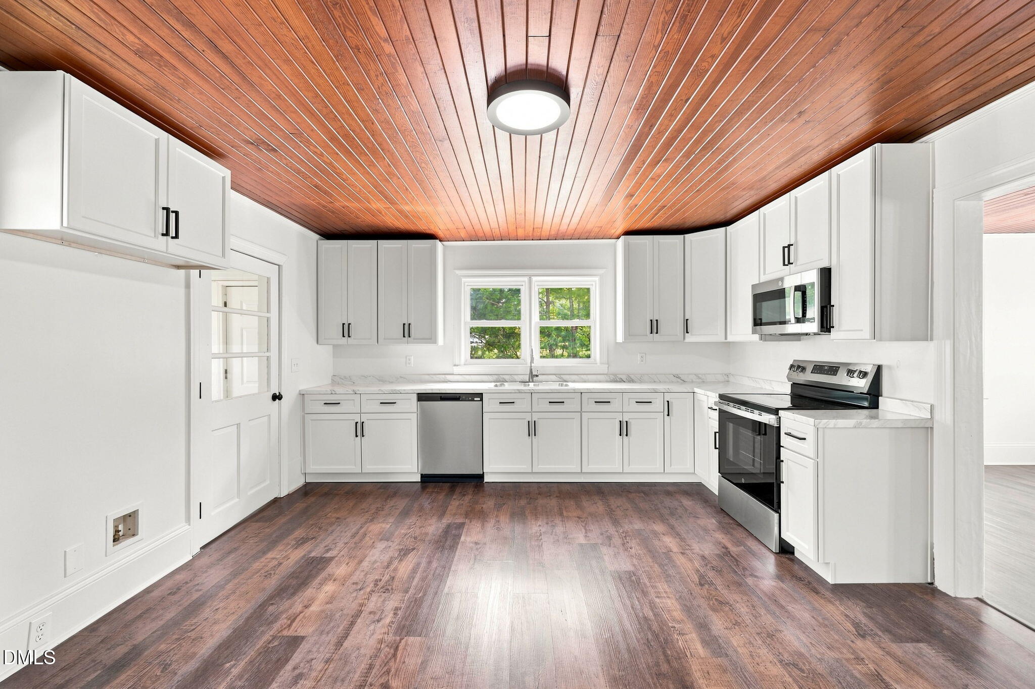2695 Lizzie Mill Road