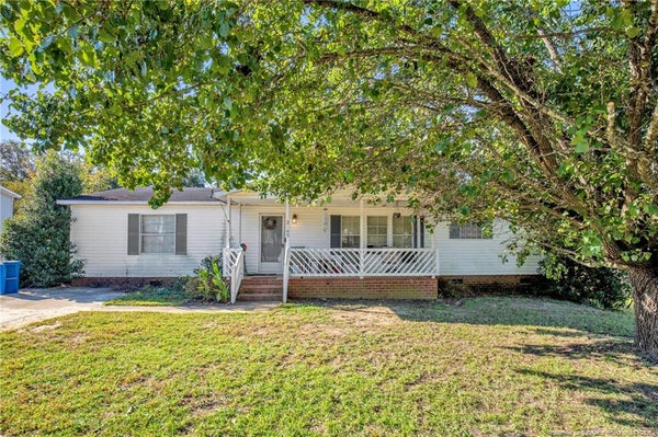 2645 OGLESBY DR, RAEFORD, NC 28376 - Image 42fa94e1eabd7d07a5499bb2c874f987/144173683